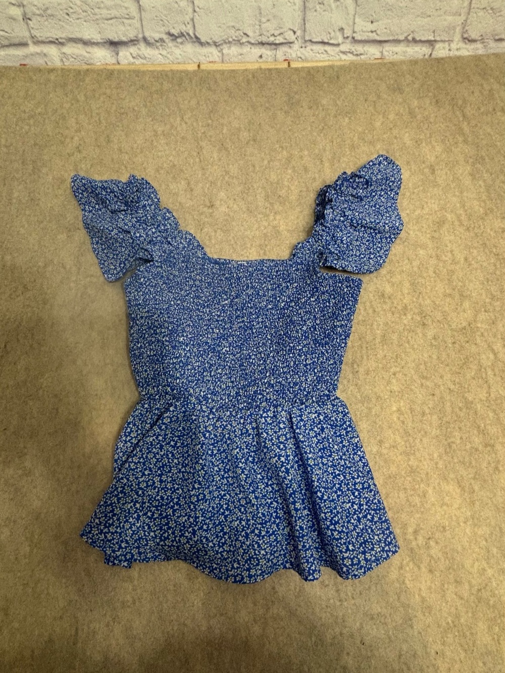 Blue Floral Ruffle-Sleeve Top